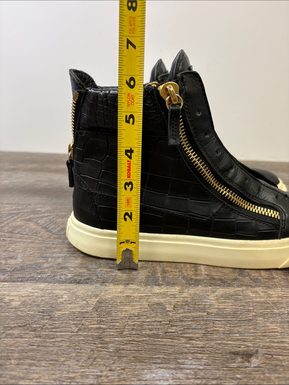 Giuseppe Zanotti Black Croc Embossed High Top Sneakers Gold Zip Italy EU 38 - Picture 11 of 11
